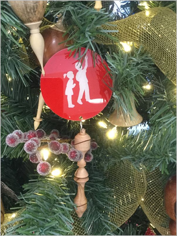 awa tree 2017 ornament 31